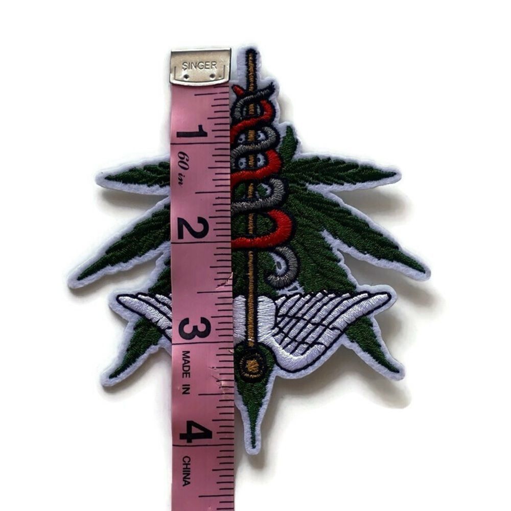 Medical Ganja Embroidered Patch - Picture 3 of 4